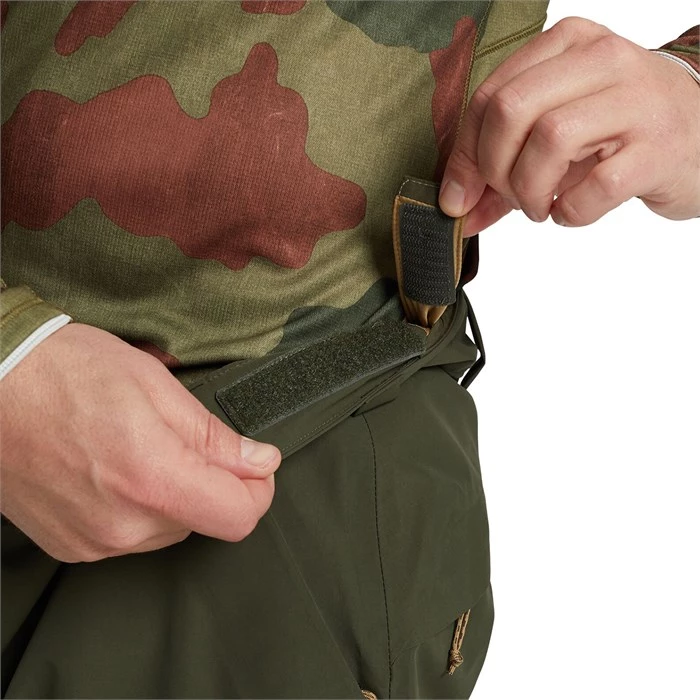 Burton AK 2L GORE-TEX Cyclic Short Pants 7 Burton AK 2L GORE-TEX Cyclic Short Pants - Image 5