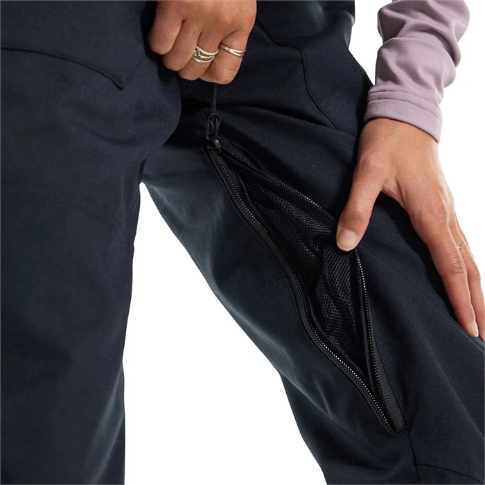 Burton Avalon Stretch Short Bib Pants - Women's 17 Burton Avalon Stretch Short Bib Pants - Women's - Image 15
