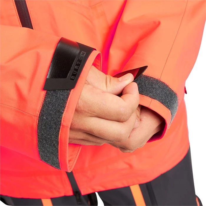 Burton GORE-TEX 3L Breaker Jacket 18 Burton GORE-TEX 3L Breaker Jacket - Image 16