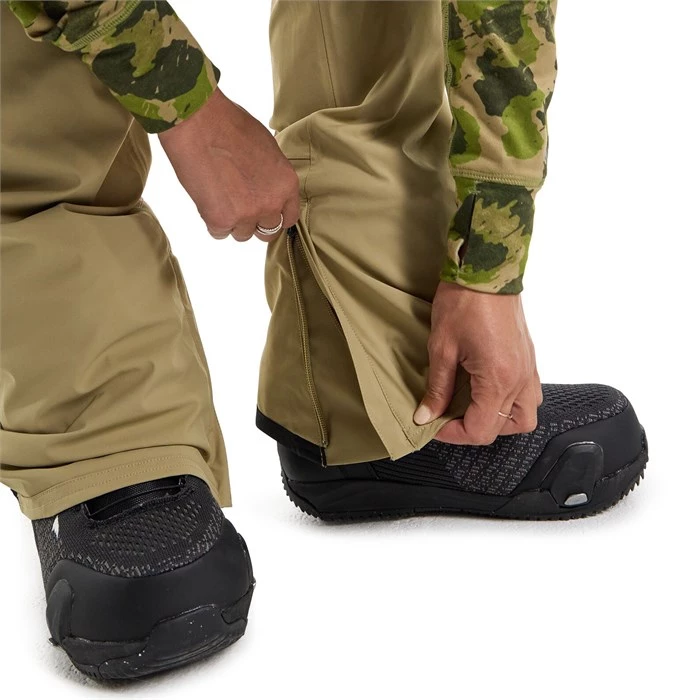 Burton GORE-TEX Gloria Pants - Women's 18 Burton GORE-TEX Gloria Pants - Women's - Image 16