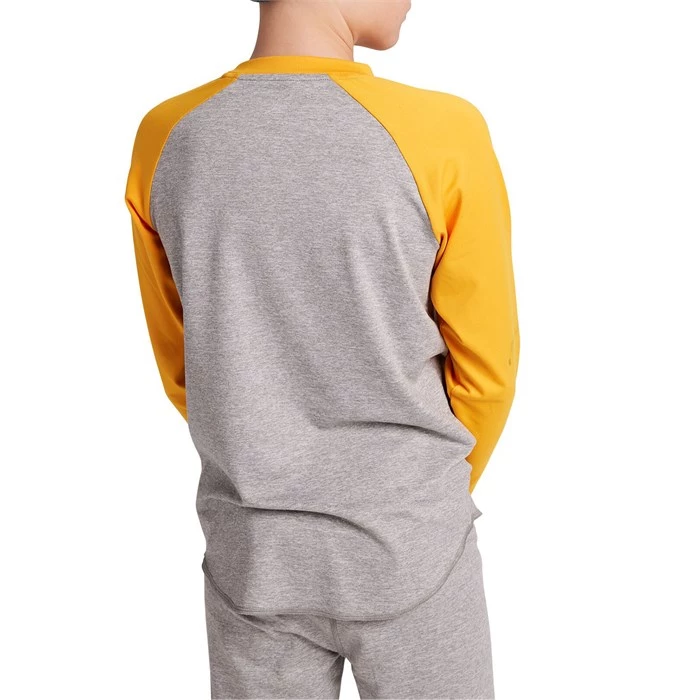 Burton Midweight Base Layer Tech T-Shirt - Kids' 5 Burton Midweight Base Layer Tech T-Shirt - Kids' - Image 3